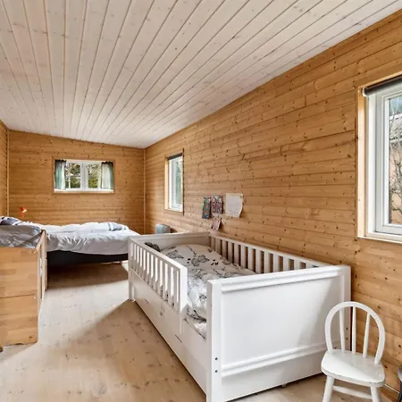 Prázdninový dům Kara - 450m From The Sea By Interhome *