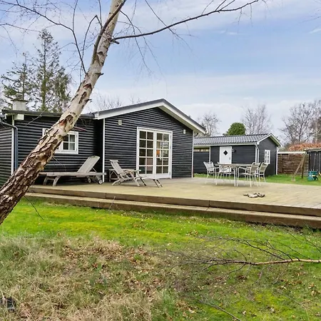 Prázdninový dům Kara - 450m From The Sea By Interhome *